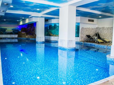 Вътрешен минерален басейн