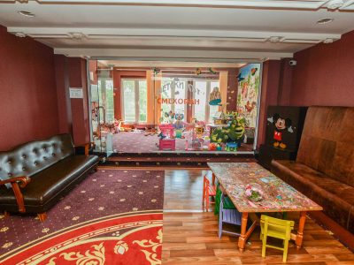 Детски кът и места за игра в хотел